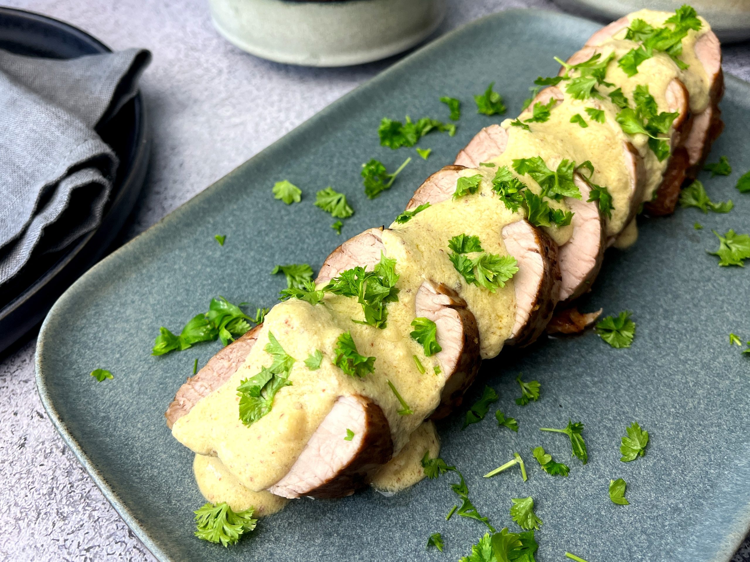 Pork tenderloin with mustard sauce